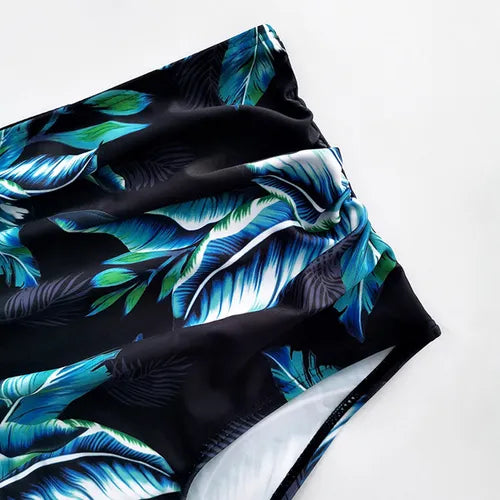 Dark Tropic